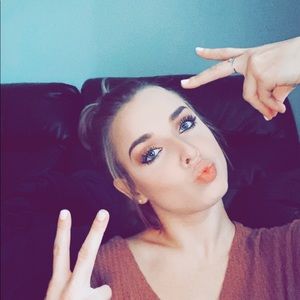 Meet your Posher, Kristina